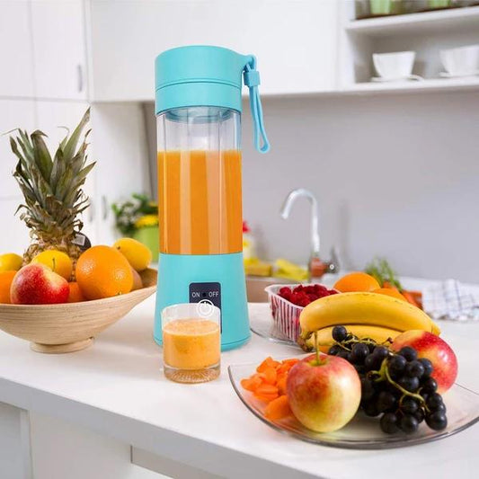 Portable Usb Electric Juicer  6 Blades (Protein Shaker)